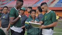 Lawan Madura, Persebaya Isyaratkan Rotasi