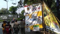 Masa Tenang Pemilu, Ribuan APK di Surabaya Ditertibkan