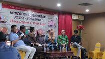 PKB: People Power di Negara Demokrasi Kebohongan Besar