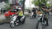 Pangdam dan Kapolda Patroli Pemilu dengan Sepeda Motor