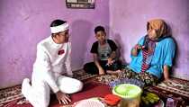 Dedi Mulyadi Jadi Ayah Angkat Bagi Anak Petugas Pemilu yang Gugur