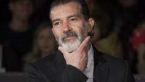 Aktor Antonio Banderas Positif Covid-19 Saat HUT Ke-60 Tahun