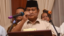 Soal Pertemuan Jokowi-Prabowo, BPN: Tinggal Telepon