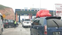 Arus Balik ke Pulau Jawa Terpantau Ramai di Tol Lampung
