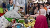 Iriana Jokowi dan Mufidah Kalla Kunjungi Surakarta dan DIY