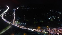 Lalu Lintas Menuju Pelabuhan Bakauheni Macet Belasan Kilometer