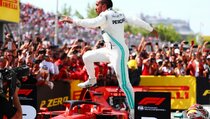 Kontroversial, Hamilton Juarai GP Kanada