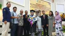 KSM Anggrek Binaan Kaltim Nitrate Indonesia Hasilkan Sarjana Kebidanan