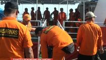 Lima Korban Selamat KN Santika Tiba di Pelabuhan Surabaya