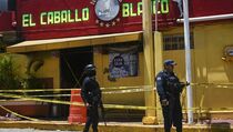 Serangan di Bar Meksiko, 28 Tewas