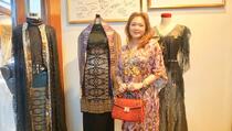 Elga Naldy Usung Tema Etnik Songket di Ajang Mode Moskow
