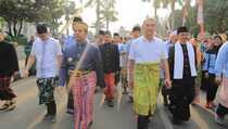 Pawai Sarungan Nusantara Wujud Kebinekaan Bangsa
