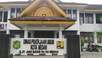KPK Geledah Kantor Dinas Pekerjaan Umum Medan
