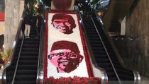 Tempat Pelantikan Presiden Dihiasi Bunga Bergambar Jokowi-Ma'ruf