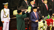 Fahri Hamzah Ajak Seluruh Rakyat Indonesia Doakan Jokowi-Ma'ruf Amin