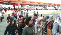 Ratusan Keluarga Korban Lion Air PK-LQP Ikuti Prosesi Tabur Bunga