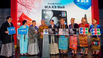 Peluncuran Kartu Kredit BCA-JCB Black 