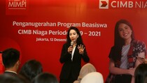 CIMB Niaga Serahkan Beasiswa #KejarMimpi