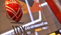 Pukul 11.00 WIB, IHSG Hilang 4,5% Mantan Bos BEI Suarakan Suspend