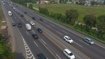 Jalan Tol Jakarta-Cikampek ke Jakarta Terapkan Lawan Arah