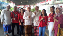 Perayan Natal di Yogya, Warga Muslim Salami Umat Katolik di Gereja