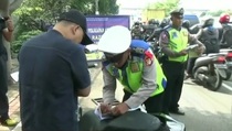 Razia di Cengkareng Jaring Puluhan Kendaraan
