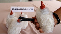 Polisi Buru Pemilik Benda Mencurigakan di Cipinang
