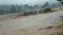Tiga Sekolah Dasar Negeri di Lebak Hanyut Terbawa Banjir
