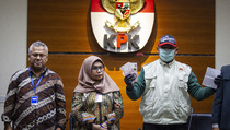 KPK Tetapkan Komisioner KPU dan Caleg PDIP Tersangka Suap