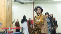 Cinta Batik Betawi lewat Batik Draping Competition