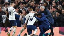 Bermain Efisien, Tottenham Taklukkan Man City