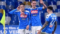 Napoli Menang Lewat Drama Enam Gol