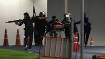 Pasukan Pengamanan Tewas Akibat Amukan Tentara di Thailand