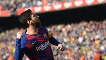 Koeman Sebut Hubungannya dengan Messi Baik-baik Saja