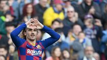 Antoine Griezmann Antar Barcelona Kalahkan Elche