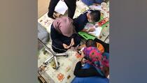 Peduli Kanker Anak, Bumi Aki Berbagi Kasih di RS Harapan Kita