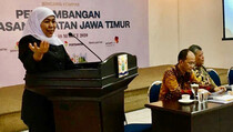 Khofifah Akui Pembangunan JLS Terkendala Pembebasan Lahan