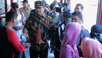 Lawan Corona, Pemkot Semarang Semprot Cairan Disinfektan