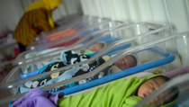 Jelang Melahirkan, Saatnya Persiapkan Perlengkapan Bayi Baru Lahir