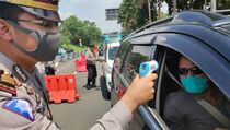 Lalin Puncak Padat, Polres Bogor Berlakukan Satu Arah