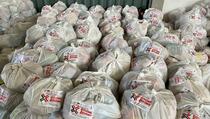 Polda NTT Bagikan 1.600 Paket Sembako ke Warga Terdampak Covid-19