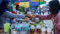 Pemkot Jakut Minta PKL Takjil Patuhi PSBB Covid-19