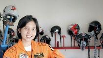 Ajeng Tresna, Penerbang Tempur Perempuan Pertama TNI AU