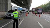 Operasi Ketupat Jaya, Polisi Putar Balik 68.045 Kendaraan di Tol dan Arteri