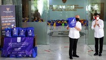 Ikatan Keluarga Alumni ITS Sediakan 1.000 Paket Sembako untuk UMKM Terdampak Covid-19
