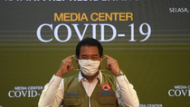 Kerumunan Picu Klaster Baru, Satgas Covid-19: Jangan Egois!