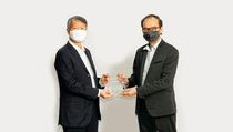 Jababeka dan Sinar Mas Forestry Raih Esri SAG Award