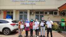 PT HOCL Beri Alat Pembuat Cairan Disinfektan ke RSUD Kembangan