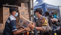 Danone-Aqua Salurkan Bantuan untuk Korban Banjir Bandang Sukabumi