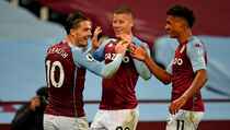 Aston Villa Bekuk Newcastle United